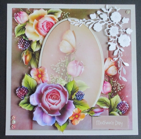 English rose by Davina Rundle
