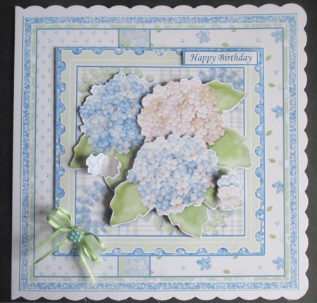 PASTEL HYDRANGEA 7.5 Decoupage & Insert Mini Kit by Davina Rundle