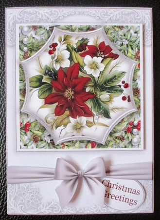 Christmas Pyramage mini kit 2 40 by Davina Rundle