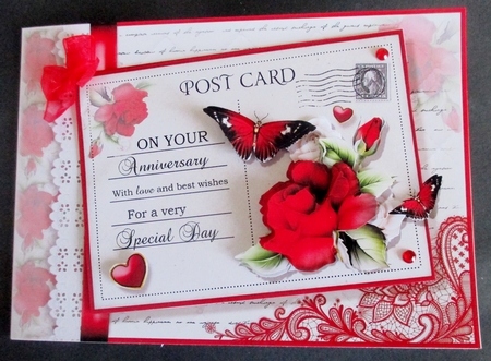 The Pretty Red Postcard by Davina Rundle