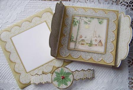 Winter Pub Green Poinsettia 3D Scallop Wrap Card Kit by Davina Rundle