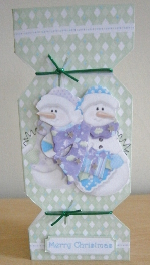 Snow Pals on a Green Cracker Card by Davina Rundle