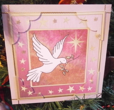 8 x 8 Xmas Dove Scalloped Corner Topper by Davina Rundle