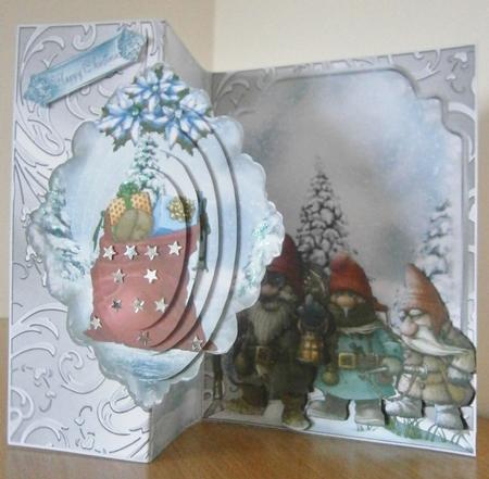 No Holes Fold We Three Gnomes Mini Kit by Davina Rundle