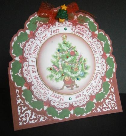 Elegant Tree Mchristmas Happynyear Picture Doily C & E Kit by Davina Rundle