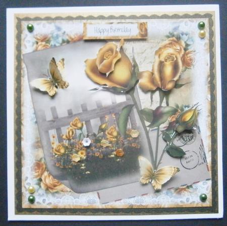 The Yellow Rose Garden Letters by Davina Rundle