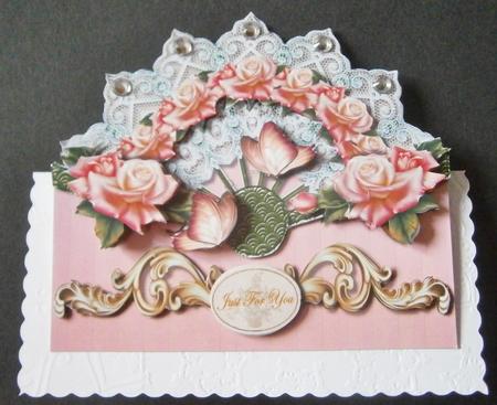 Minikit Lace Fan & Roses by Davina Rundle