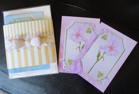 12 x A4 Stripes and Lace Backgroundpaper 111 by Davina Rundle