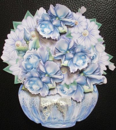 Roses & Bleu Flowers Pot Mini Kit by Davina Rundle