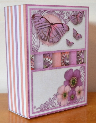 Spring is coming Card Kit with envelope and a little box 1401 by Debbie Knechtel