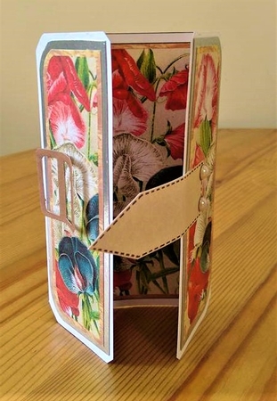Sweet Peas Square Gatefold Buckle Card by Debby Bloor