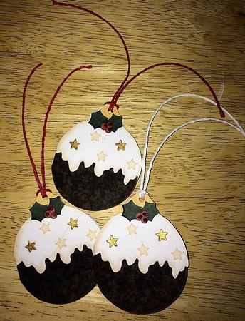 Christmas Pudding Gift Tags by Debby Bloor