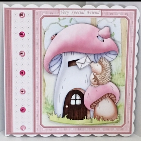 HEDGEHOGS HOUSE 7.5 Decoupage & Insert Mini Kit by Deborah Stubbenhagen