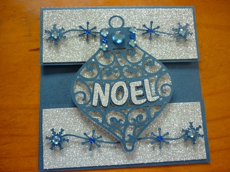 Bauble Split Card by Deidre Chisnall