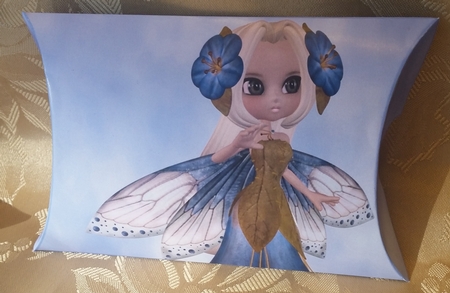 Bluebell Fairy Pillow Box by Deloraine Neubauer