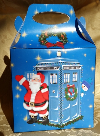 Santa's Tardis Gift Box and Tag by Deloraine Neubauer