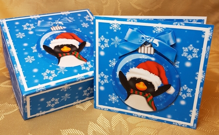 Penguin 3d Bauble Gift Set by Deloraine Neubauer