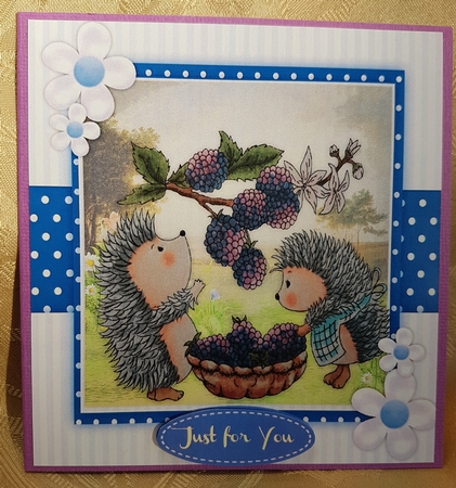 Hedgy Berry Treat, by Deloraine Neubauer