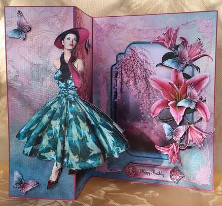 Cherry Lily No Holes Fold 1950's Style by Deloraine Neubauer