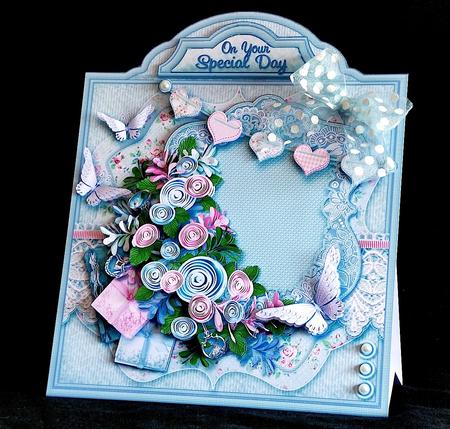 Triangular Base Kit Shabby Chic - Blue Roses by Denise Murray