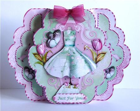 Minty Magic - Easy Scallop Pop-out Card Mini-kit by Denise Murray