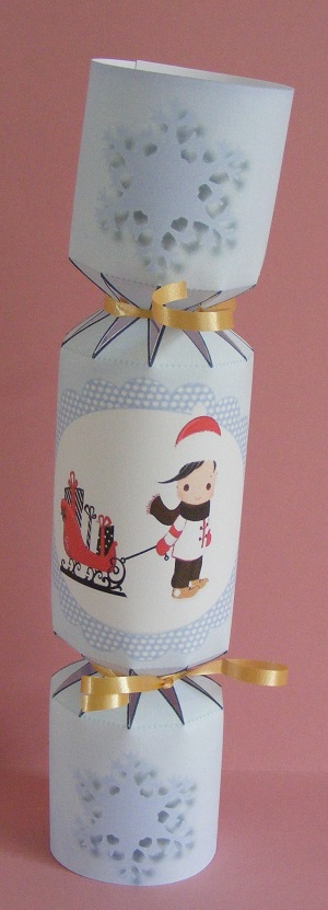 Lovely Easy Christmas Cracker by Diana Holmes