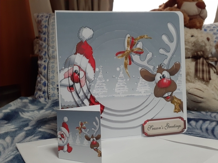 Yule Tide Magic 244 - Santa & Rudolph - 3D Pyramid/pyrimage + Insert & Gift Tag by Diane Carbis