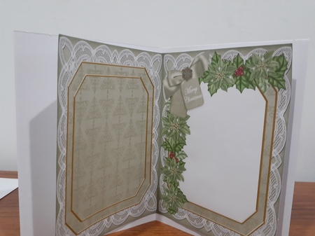 Winter Pub Merry Christmas 7x5in Fancy Lace Foldable Insert by Diane Carbis