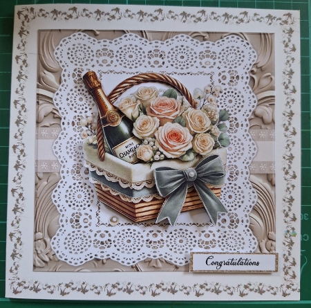 Bubbles and Roses Basket Mini  Kit by Diane Gray