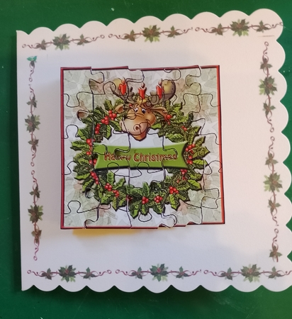 Jigsaw Layers - Reindeer Wreath by Diane Gray