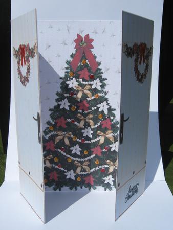 Christmas Red/green Tree Gatefold by Diane Greenwood