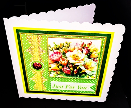 Flower bouquet card front by Diane  Hitchcox