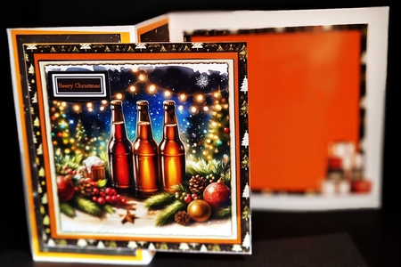 Beery Christmas Everybody by Diane  Hitchcox