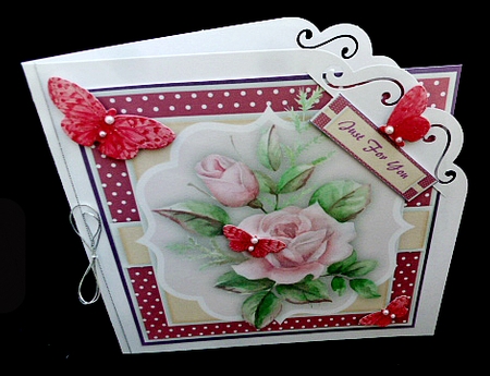 Beautyiful   roses on a Polka  mat by Diane  Hitchcox