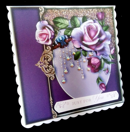 Glamadacious Card Topper 3 by Diane  Hitchcox