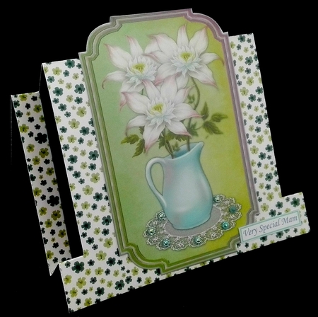 Classic card Topper Bouquet 3 by Diane  Hitchcox