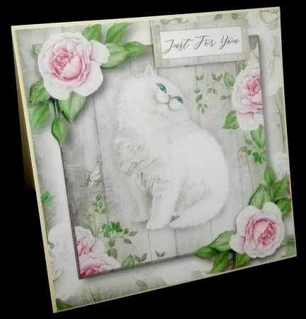 Floral Kitty Cat Bumper Kit by Diane  Hitchcox