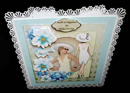 Pretty Woman Walking Down the Street Mini Kit by Diane  Hitchcox