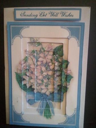 Vintage Violets Tunnel Topper by Diane Sixsmith