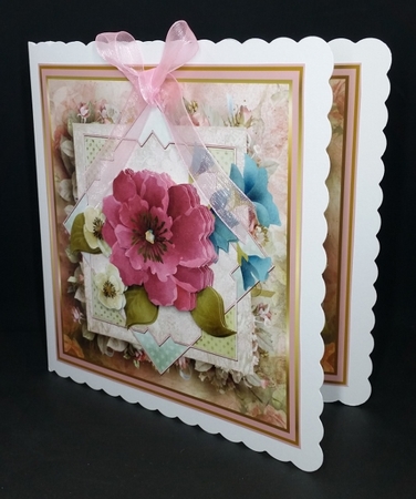 Vintage flowers by Diane  Vermeer