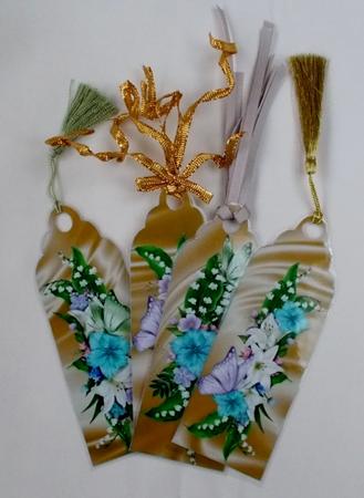 Pretty Gold Bookmarks with Floral Arrangements by Diane  Vermeer