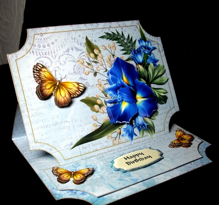 Blue Floral Easel card by Dianne Jackson