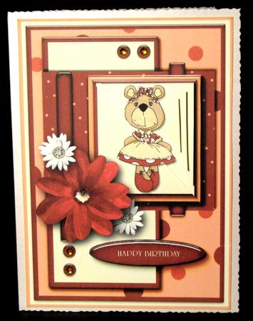 Bear & Daisies Pyramid Card Topper by Dianne Jackson
