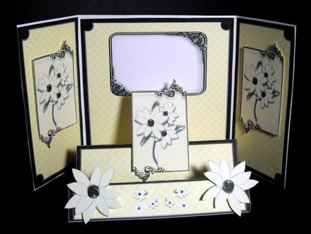 Gatefold Step Card - Butter'n'cream by Dianne Jackson