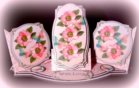 Triple Twist Easel Card - Salmon Pink Roses by Dianne Jackson