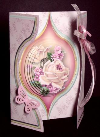Roses and Daises Aperture Gatefold Mini Kit by Dianne Jackson