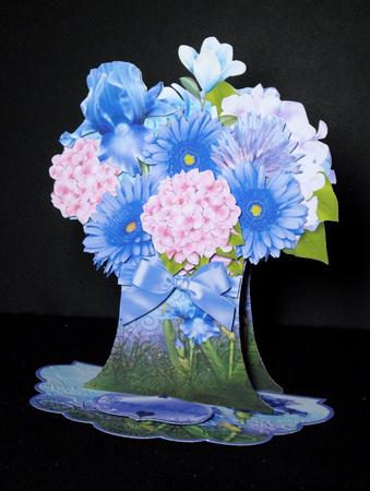 Everlasting Bouquet Easel - Singing the Blues by Dianne Jackson