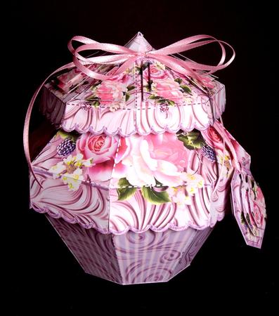 Truly Scrumptious Gift Box English Roses by Dianne Jackson