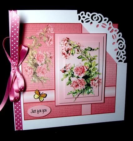 Vintage Roses by Dianne Jackson