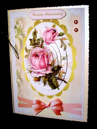 Lovely Roses on a Gold Frame . by Dianne Jackson